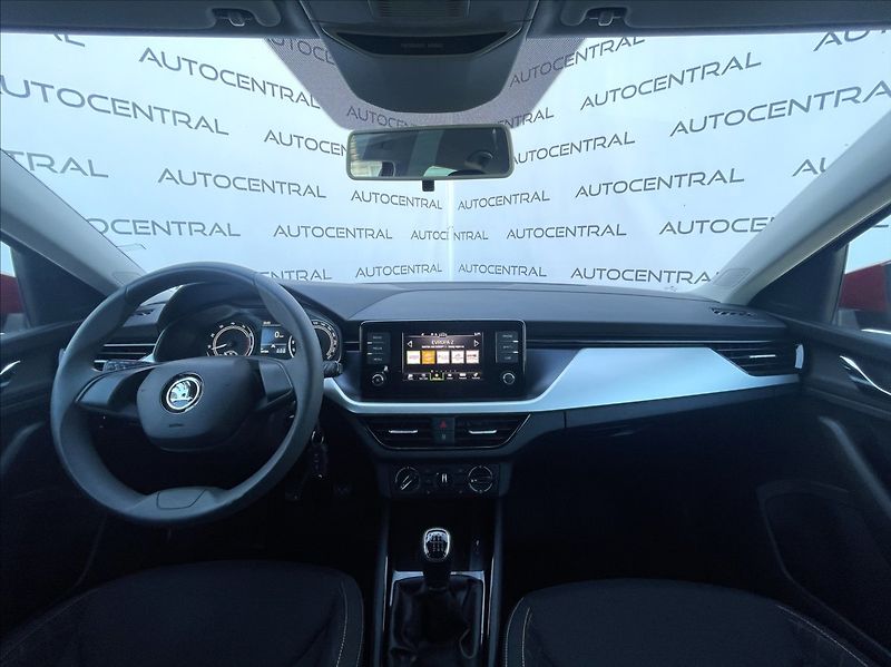 Škoda Scala 1,5 TSi,110kW,1.maj.,ČR,STK 8/ - fotka 17 z 22