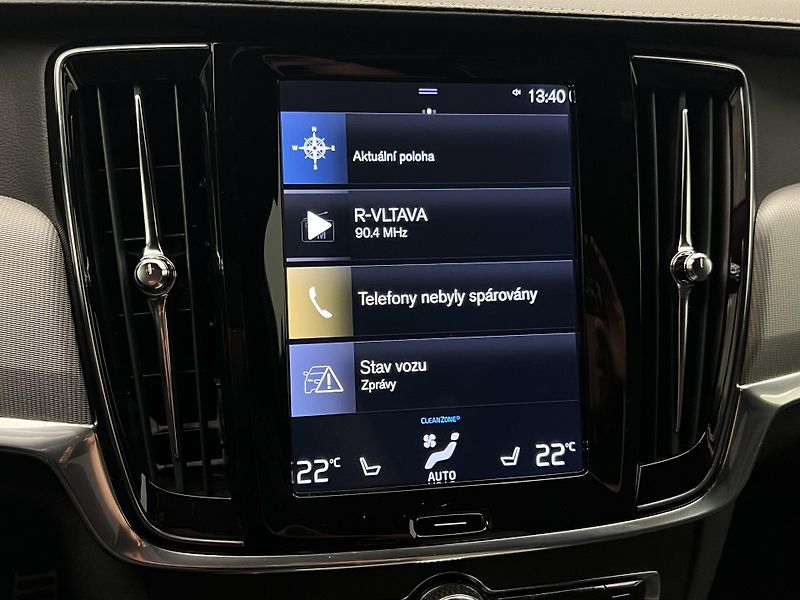 Volvo S90 D5 AWD R-DESIGN AUT - fotka 27 z 41