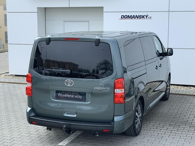 Toyota ProAce Verso VERSO L2 VIP 7S SKYVIEW 2L AT - fotka 11 z 27