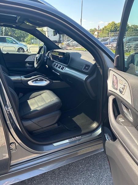 Mercedes-Benz GLE (2024) 350 de 4MATIC - fotka 11 z 13