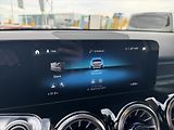 Mercedes-Benz GLB 200d 4MATIC AMG paket - náhled 14