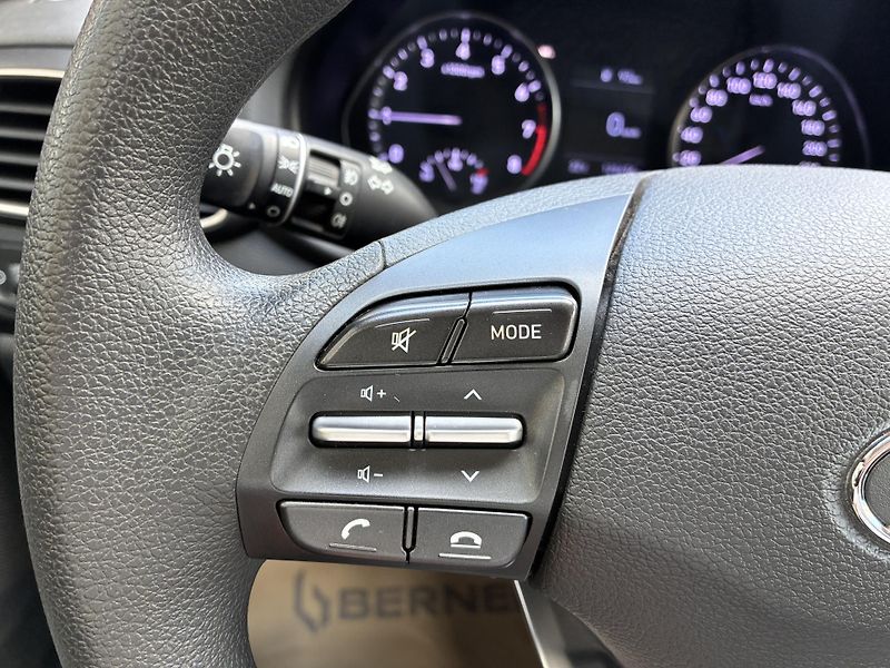 Hyundai i30 WG 1.0T-GDi 88kW ČR DPH TAŽNÉ  - fotka 19 z 24