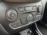 Jeep Cherokee 2.0 M-JET 4X4 LIMITED NAV KŮŽE - náhled 29