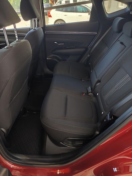 Hyundai Tucson (2021) 1.6T-GDi 110kW Smart - fotka 8 z 20