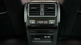 Škoda Superb 2.0 TDI DSG 4x4 Scout Combi - náhled 24
