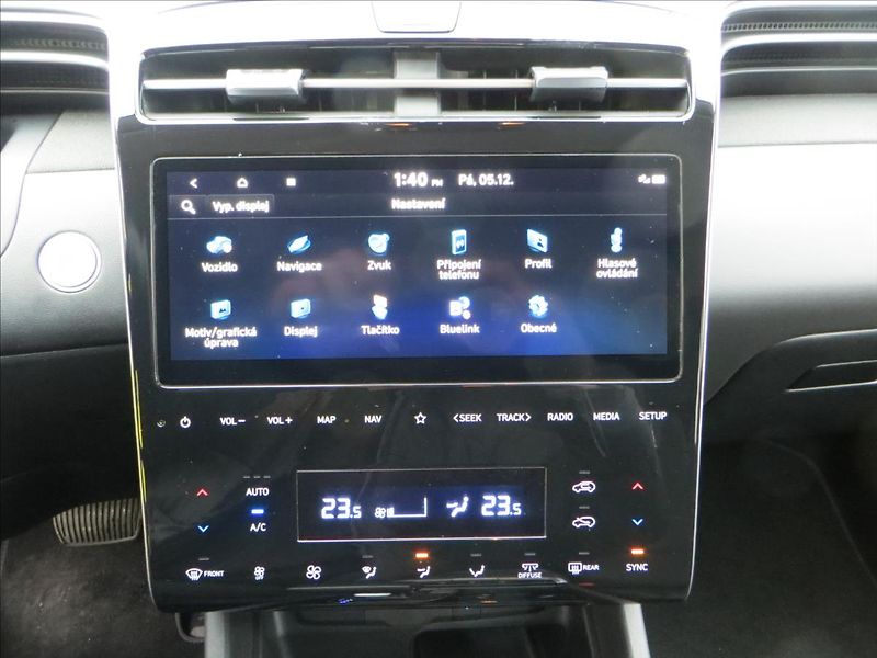 Hyundai Tucson 1,6 T-GDI Freedom 4x4 AT ČR - fotka 16 z 23