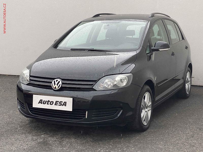 Volkswagen Golf Plus (2010) 1.6 i, Comfortline, park - fotka 3 z 16