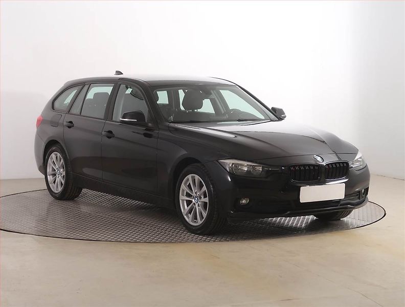 BMW Řada 3 (2015) 320 d xDrive, 4X4, Serv.kniha - fotka 1 z 19