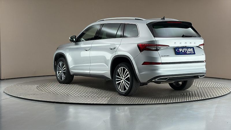 Škoda Kodiaq 2.0 TDI DSG 4x4 L&K - fotka 2 z 32