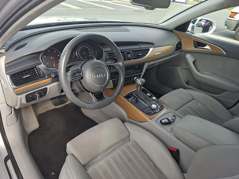 Audi A6 (2012) - fotka 13 z 24