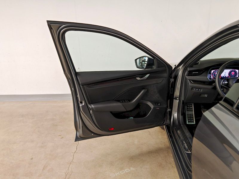 Škoda Octavia (2025) 1.5 TSI 110 kW Sportline - fotka 23 z 34