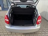 Škoda Fabia II 1,2i Ambition - náhled 9
