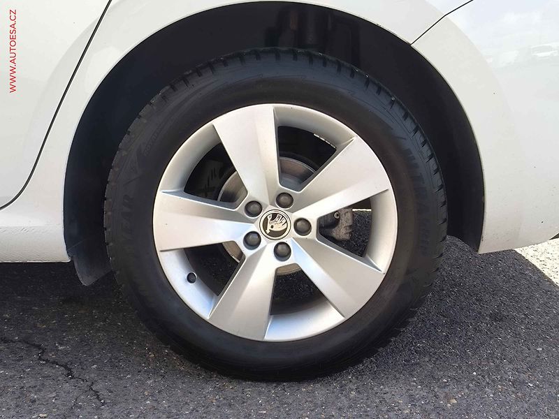 Škoda Scala (2022) 1.5 TSi, 1.maj,ČR, Style - fotka 22 z 23