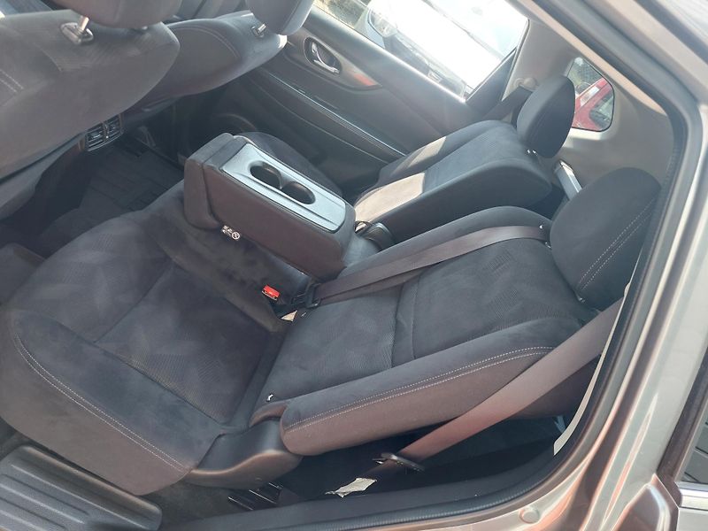 Nissan X-Trail (2015) III. ACENTA dCi 130-zadáno! - fotka 23 z 46
