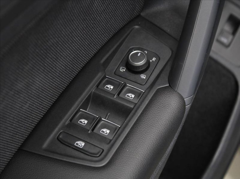 Seat Tarraco 2,0 TSi 140kW 4x4 FR Záruka ČR - fotka 17 z 28