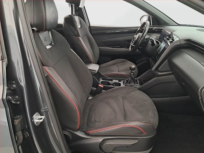 Hyundai Tucson (2022) N-Line 1.6 CRDi, Serv.kniha - fotka 9 z 20