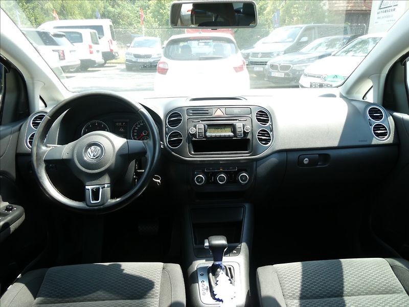Volkswagen Golf Plus 1,4 TSi 90kW DSG po servise - fotka 21 z 31
