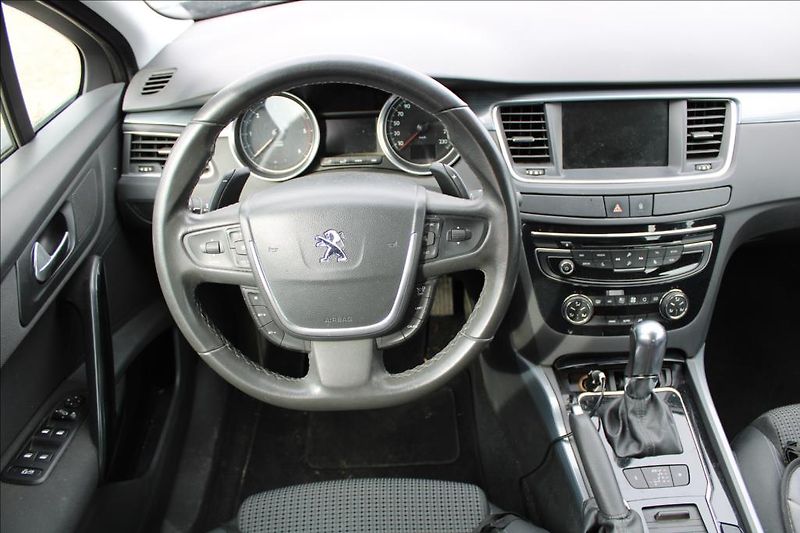 Peugeot 508 2,0 HDi  AUTOMAT,DIG.KLIMA,DPH - fotka 12 z 33