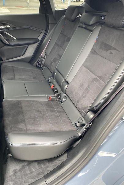 BMW X1 M35i xDrive - fotka 8 z 8