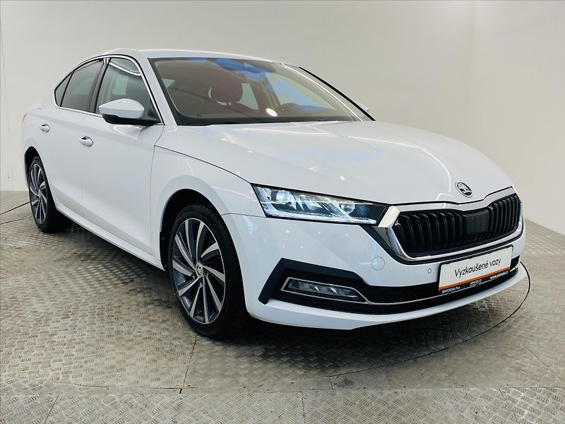 Škoda Octavia 2,0 TDI 110kW Style Plus - fotka 24 z 28