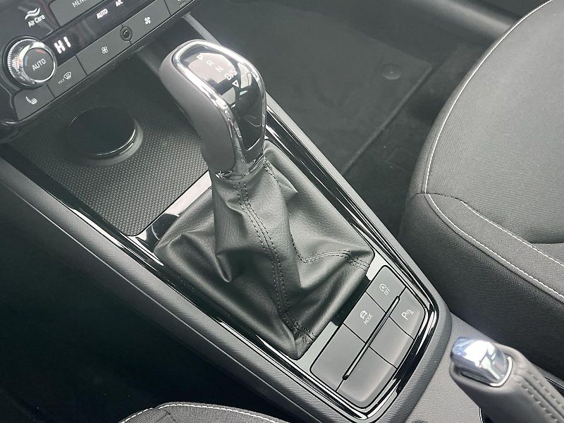 Škoda Kamiq (2026) 1.0 TSI 85 KW DSG Monte Carlo - fotka 17 z 27