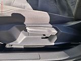 Volkswagen Golf (2017) 2.0TDi, ČR, AC, tempo, park - náhled 14