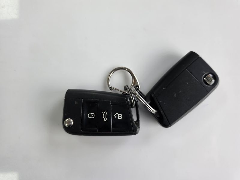 Seat Leon 2.0 TDI FR Led - fotka 22 z 22