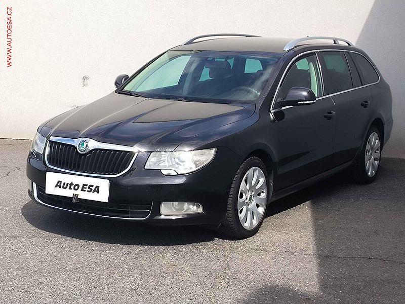 Škoda Superb (2010) 2.0 TSI, DSG, navi, bixen - fotka 3 z 20