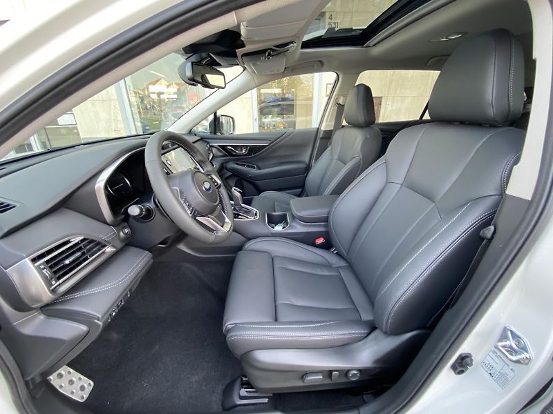 Subaru Outback (2025) 2.5i-Touring EyeSight -2025,5 - fotka 12 z 22