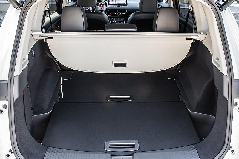 Nissan X-Trail (2026) 1,5 e-POWER 213k e-4ORCE N-TRE - fotka 7 z 23