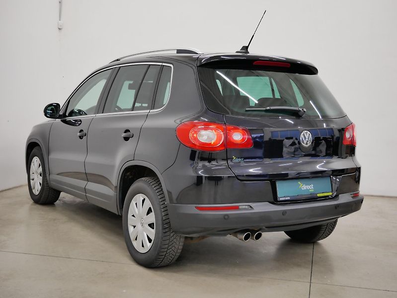 Volkswagen Tiguan - fotka 7 z 25
