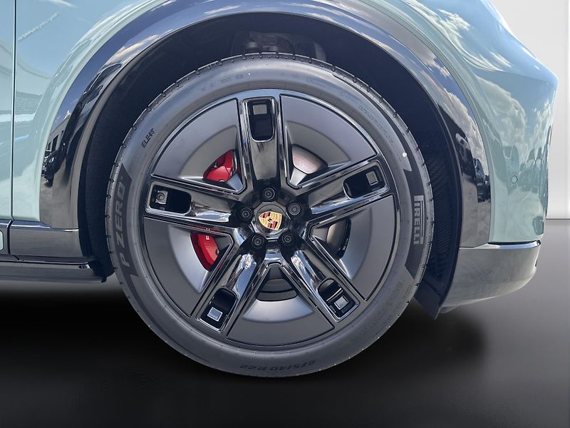 Porsche Cayenne X1ABB1 S Electric - fotka 11 z 30