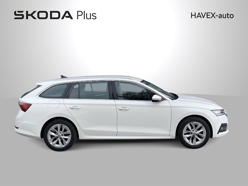 Škoda Octavia (2022) Combi 1.5 TSI Style - fotka 3 z 36