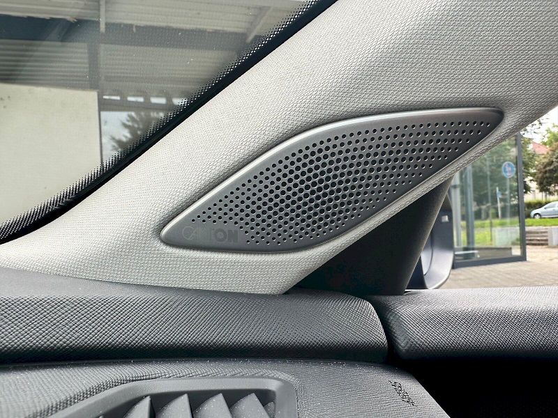 Škoda Superb (2024) 2.0 TDI 142kW 4x4 L&K Combi DS - fotka 10 z 27