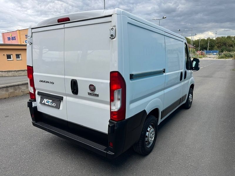 Fiat Ducato (2019) 2.3 96kW L1H1 chlazení/topení - fotka 5 z 40
