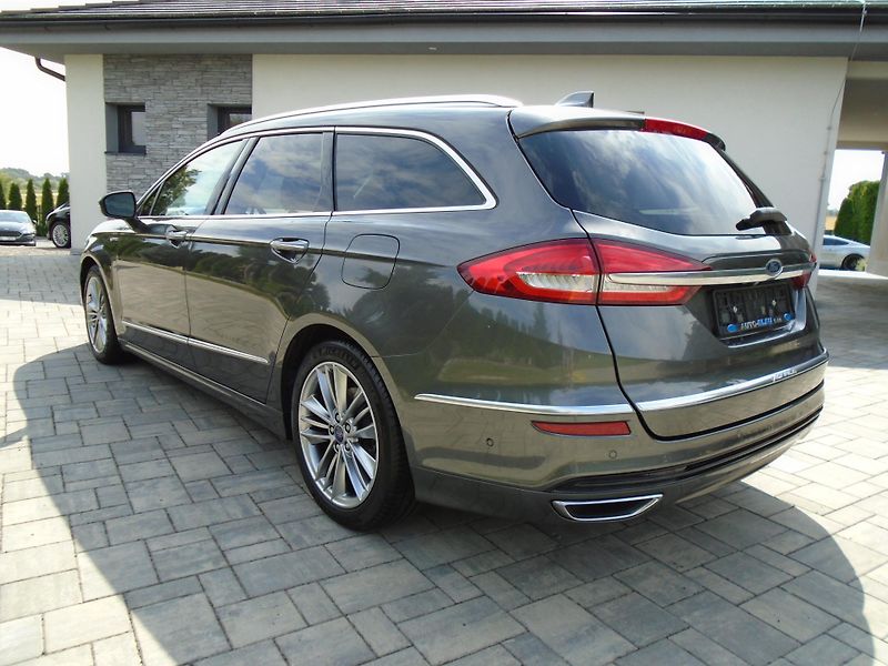 Ford Mondeo 2.0EcoBlue 140kW 8AT Vignale  - fotka 3 z 45