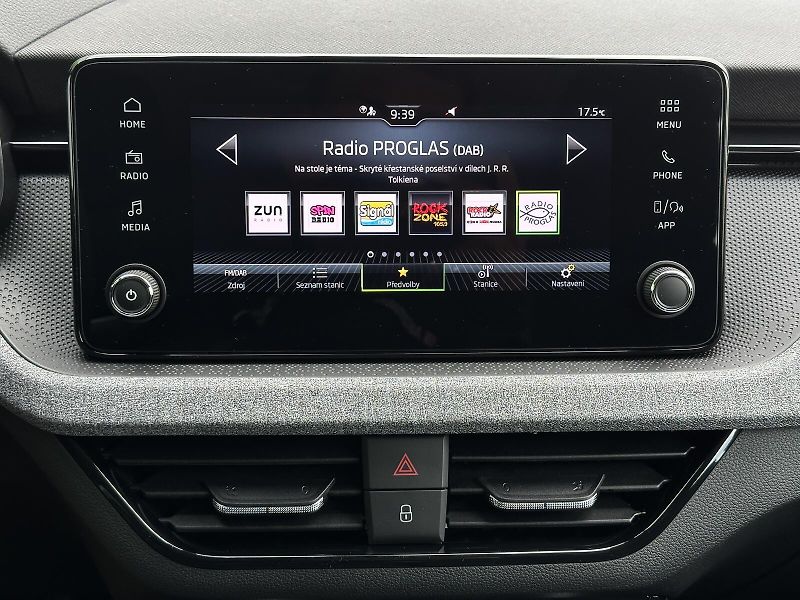 Škoda Kamiq 1.0TSi DSG 116PS KAMERA+PDC P/ - fotka 23 z 43