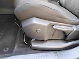 Peugeot 3008 (2021) 1,2 PT EAT8  LED ALU PDC  NAVI - náhled 15