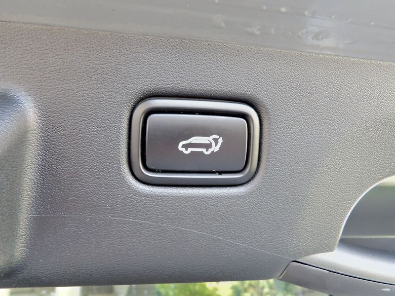 Kia EV6 GT 4x4 430kW 77,4kWh SoH 95,5% - fotka 24 z 28