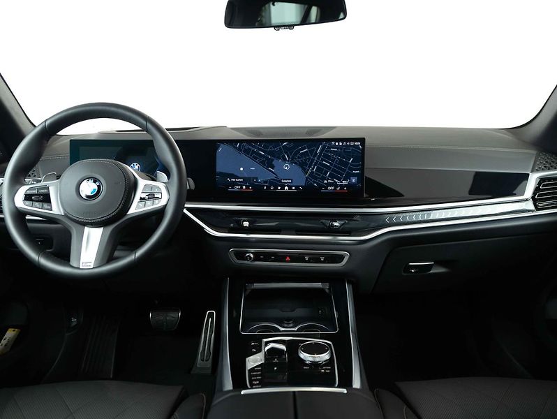BMW X5 xDrive40d - fotka 11 z 23