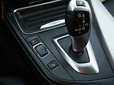 BMW Řada 3 (2015) 2.0D xDrive, ČR, AT, bixen - náhled 17