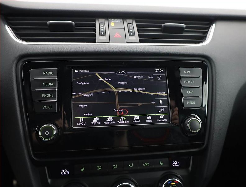Škoda Octavia (2016) RS 2.0 TDI, Kůže, Navi - fotka 14 z 20