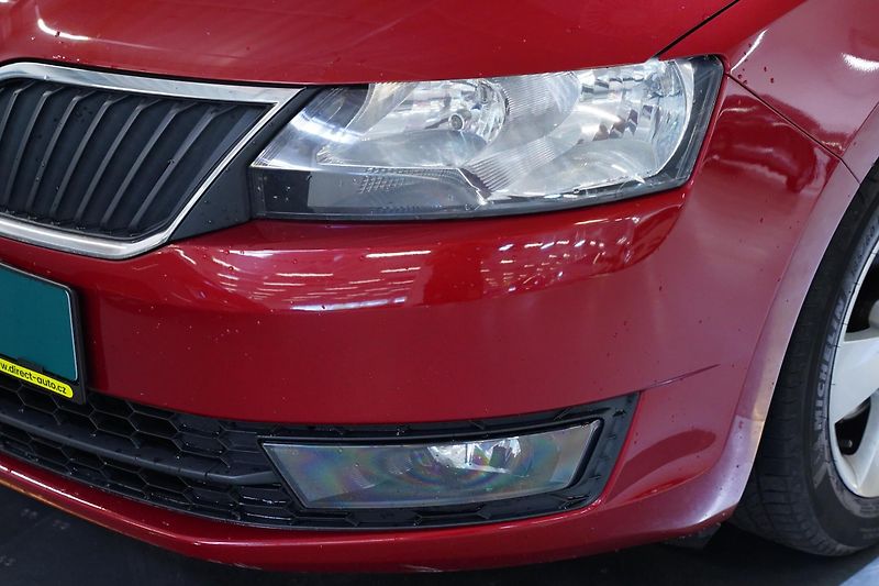 Škoda Rapid - fotka 9 z 25