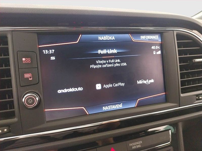 Seat Leon (2020) 1.5 TSI, Serv.kniha, Kůže - fotka 13 z 22