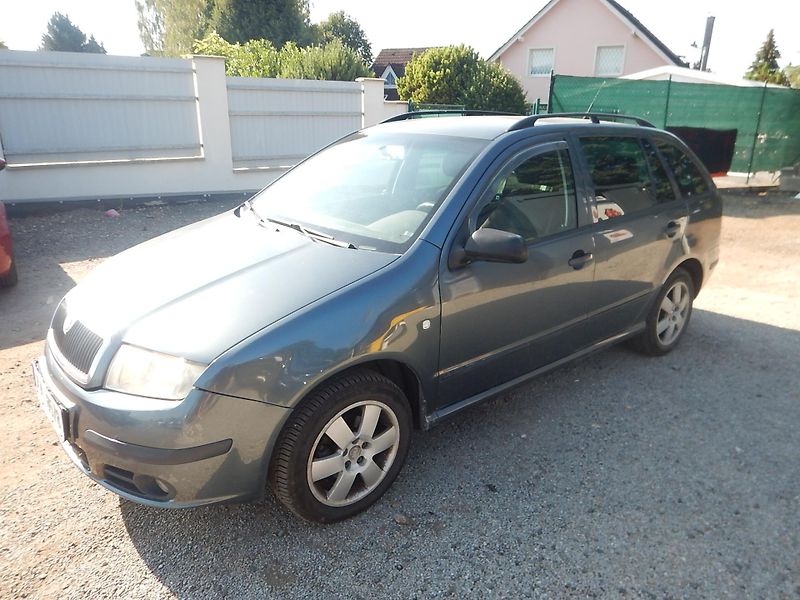 Škoda Fabia 1.4 i 74 kw KLIMA  - fotka 2 z 11