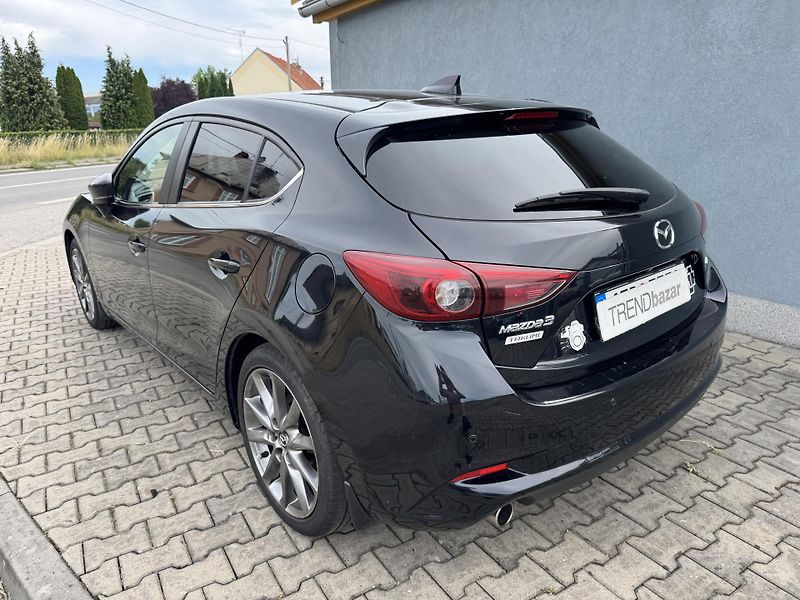 Mazda 3 2,0 SKYACTIV - fotka 4 z 12