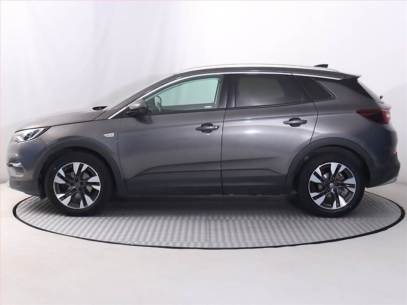 Opel Grandland X (2018) 1.2 Turbo, Serv.kniha, Kůže - fotka 3 z 21