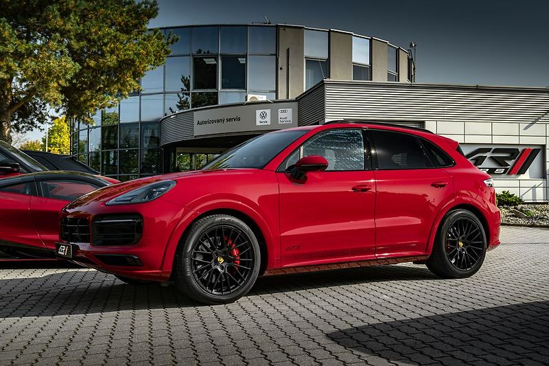 Porsche Cayenne GTS Sport Chrono PASM Pano App - fotka 27 z 27