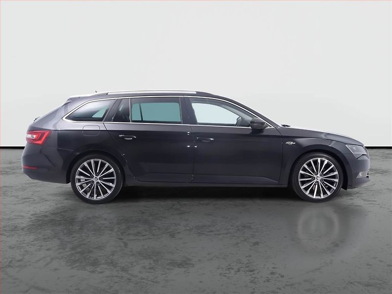 Škoda Superb (2017) Laurin&Klement 2.0 TDI 4x4 - fotka 6 z 24