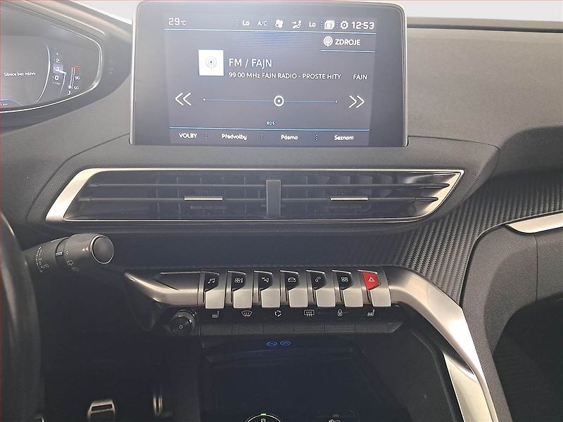 Peugeot 5008 (2020) PureTech 130, 7 míst, ČR,1.maj - fotka 12 z 18